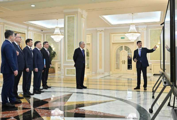 Мемлекет басшысы Digital Qazaqstan жобасы бойынша кеңес өткізді
Мемлекет басшысы Digital Qazaqstan жобасы бойынша кеңес өткізді