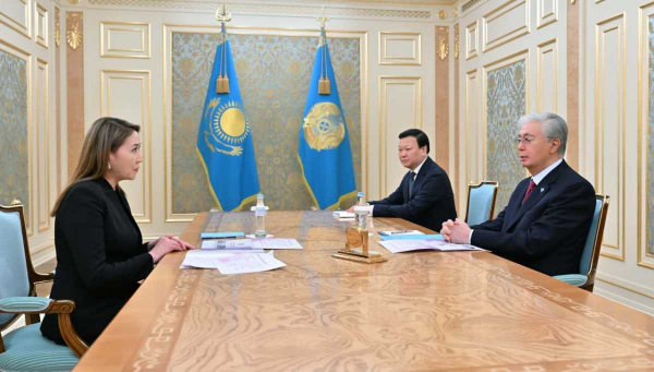 Токаев принял главу общественного фонда «Қазақстан халқына»
Токаев принял главу общественного фонда «Қазақстан халқына»
