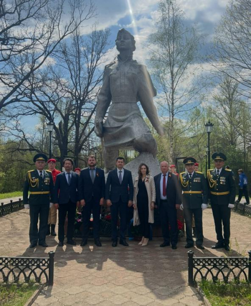 Алия Молдагулова ерлігі Псков қаласында ұлықталды