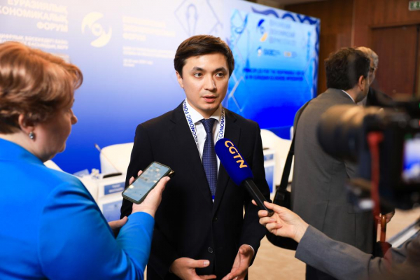 Қазақстан ЕАЭО аясында жасанды интеллектті дамытуға арналған жаңа тәсіл ұсынды