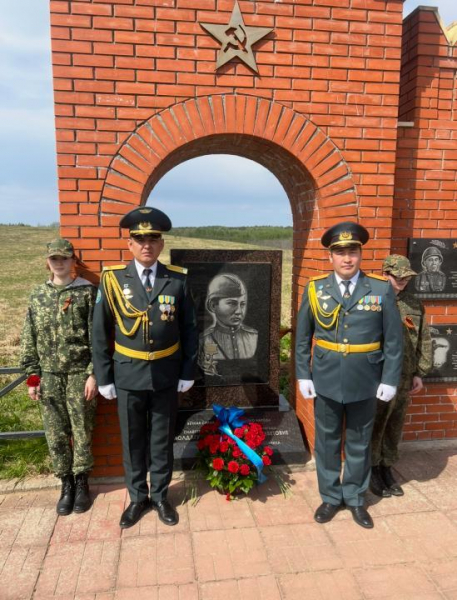 Алия Молдагулова ерлігі Псков қаласында ұлықталды
