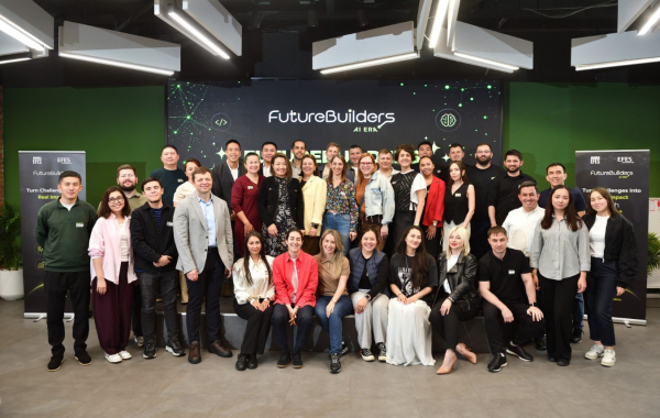 FutureBuilders AI Era: Алматыда болашақтың AI-шешімдері жасалды