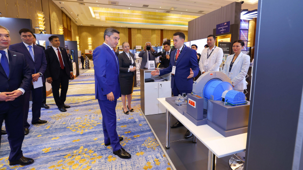 Қазақстан жаңа өнеркәсіптік дәуірге қадам басты: AMM 2026-да не айтылды Қазақстан жаңа өнеркәсіптік дәуірге қадам басты: AMM 2026-да не айтылды