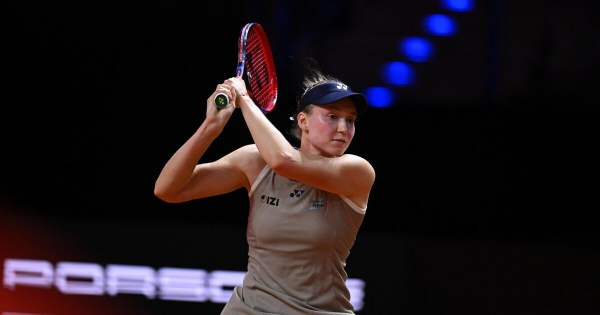 Елена Рыбакина вышла в 1/4 финала теннисного турнира в Лондоне
Елена Рыбакина вышла в 1/4 финала теннисного турнира в Лондоне