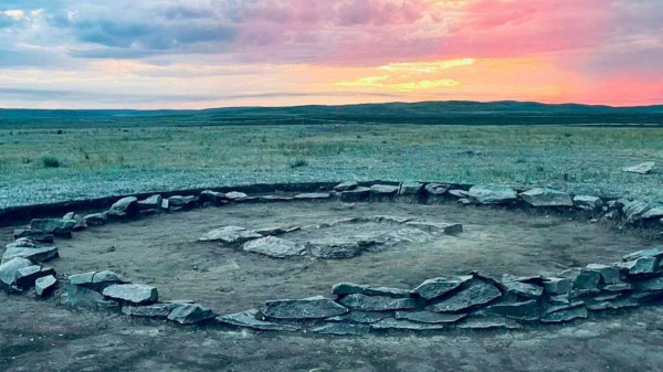 Тайны двух цивилизаций скрывал древний курган в Карагандинской области
Тайны двух цивилизаций скрывал древний курган в Карагандинской области