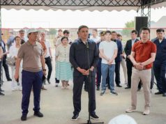 Аким города Габит Сыздыкбеков встретился с жителями Абайского района: приоритет — инфраструктура и качество жизни
