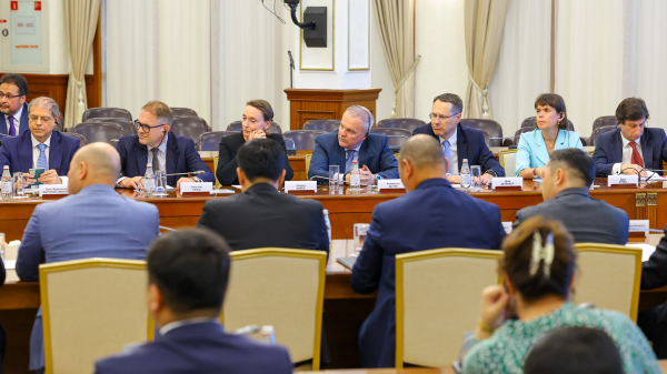 Еуропамен серіктестік нығая түсті: Қазақстанға тартылған инвестиция көлемі 200 млрд доллардан асты Еуропамен серіктестік нығая түсті: Қазақстанға тартылған инвестиция көлемі 200 млрд доллардан асты