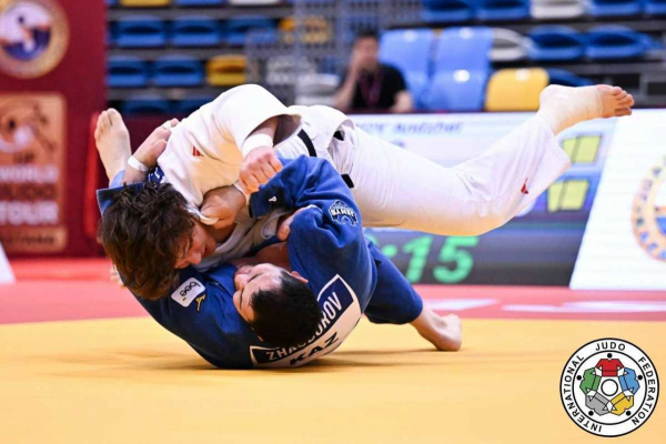 Казахстанские дзюдоисты завоевали восемь медалей на турнире Asian Open
Казахстанские дзюдоисты завоевали восемь медалей на турнире Asian Open