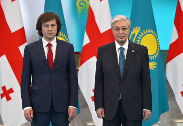 Тоқаев Грузияны Қазақстанның стратегиялық маңызды серіктесі деп атады