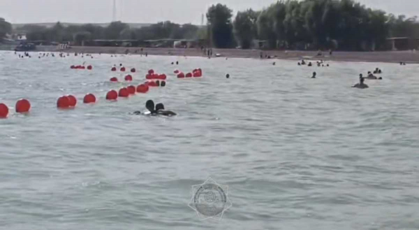 Волной унесло от берега: ребёнка спасли на Капшагайском водохранилище
Волной унесло от берега: ребёнка спасли на Капшагайском водохранилище