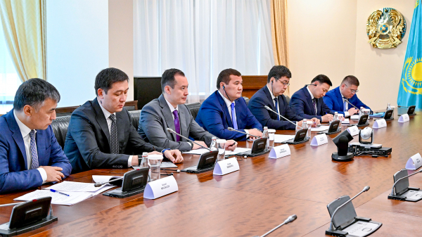 Қазақстан әлемдік өнеркәсіп көшбасшыларымен серіктестікті күшейтіп жатыр Қазақстан әлемдік өнеркәсіп көшбасшыларымен серіктестікті күшейтіп жатыр