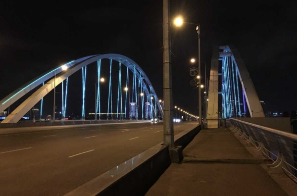 Мост Архар частично перекроют в Астане
Мост Архар частично перекроют в Астане