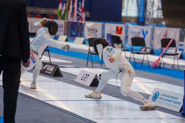 Казахстан вошел в десятку лучших на чемпионате мира U17 по современному пятиборью
Казахстан вошел в десятку лучших на чемпионате мира U17 по современному пятиборью