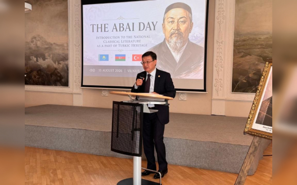 Вильнюстегі Абай: қазақ классикасы түркі диалогының бір бөлігіне қалай айналды