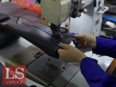 Широко шагая: обувь из Казахстана везут в ОАЭ и США. Инфографика