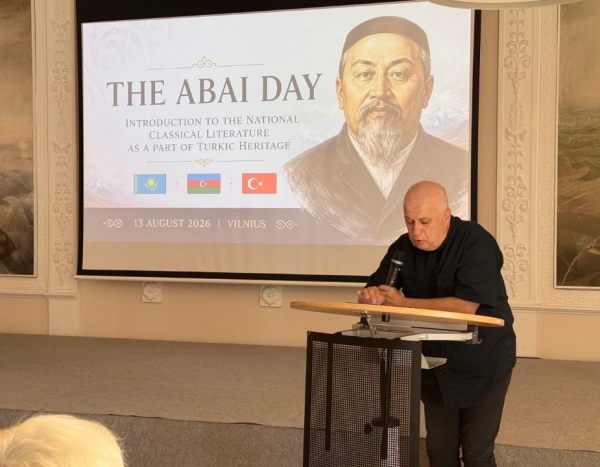 Вильнюстегі Абай: қазақ классикасы түркі диалогының бір бөлігіне қалай айналды