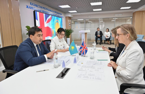 Қазақстанның мемлекеттік қызметіндегі ЖИ Ұлыбританияны қызықтырды