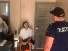 Туристы из Германии нарушили ПДД в Караганде: с ними поговорили на английском