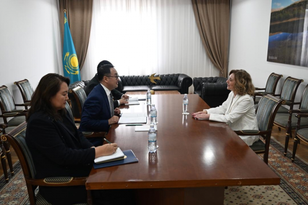 Қазақстан мен Грекия КҚК арқылы мұнай экспорты мәселесін талқылады