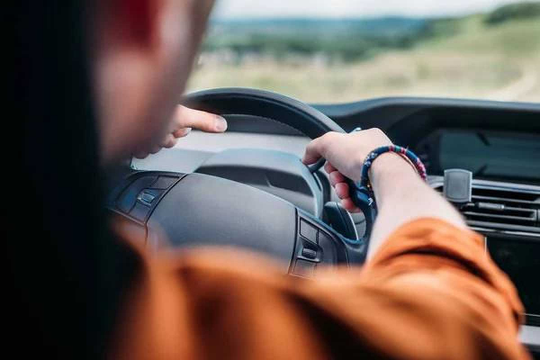 Сбой привёл к ошибочным штрафам за скорость в Казахстане: в МВД сделали заявление
Сбой привёл к ошибочным штрафам за скорость в Казахстане: в МВД сделали заявление