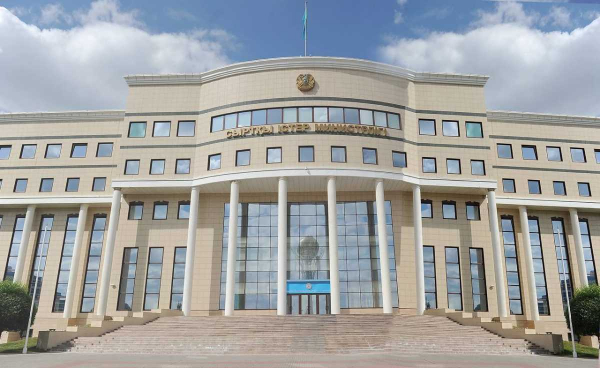 В МИД РК уточнили гражданство девушки, раненой на Северном Кипре
В МИД РК уточнили гражданство девушки, раненой на Северном Кипре