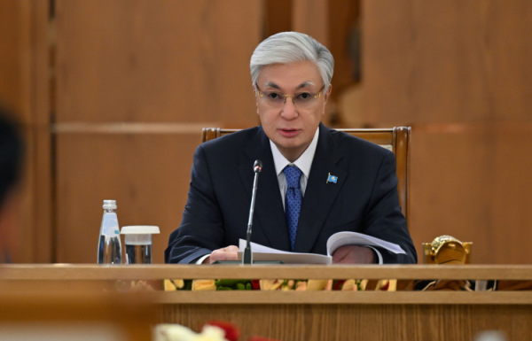 Тоқаев Лаосқа Қазақстан арқылы Еуропаға шығатын жаңа бағыт ұсынды